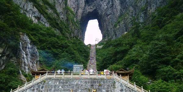 湖南旅游景点排行:必去的十大景点