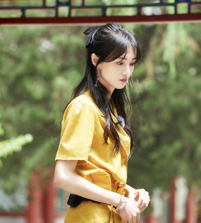 温婉是什么意思啊 ec8737c193e14f2d9bc8a4a29a106d0b.jpeg