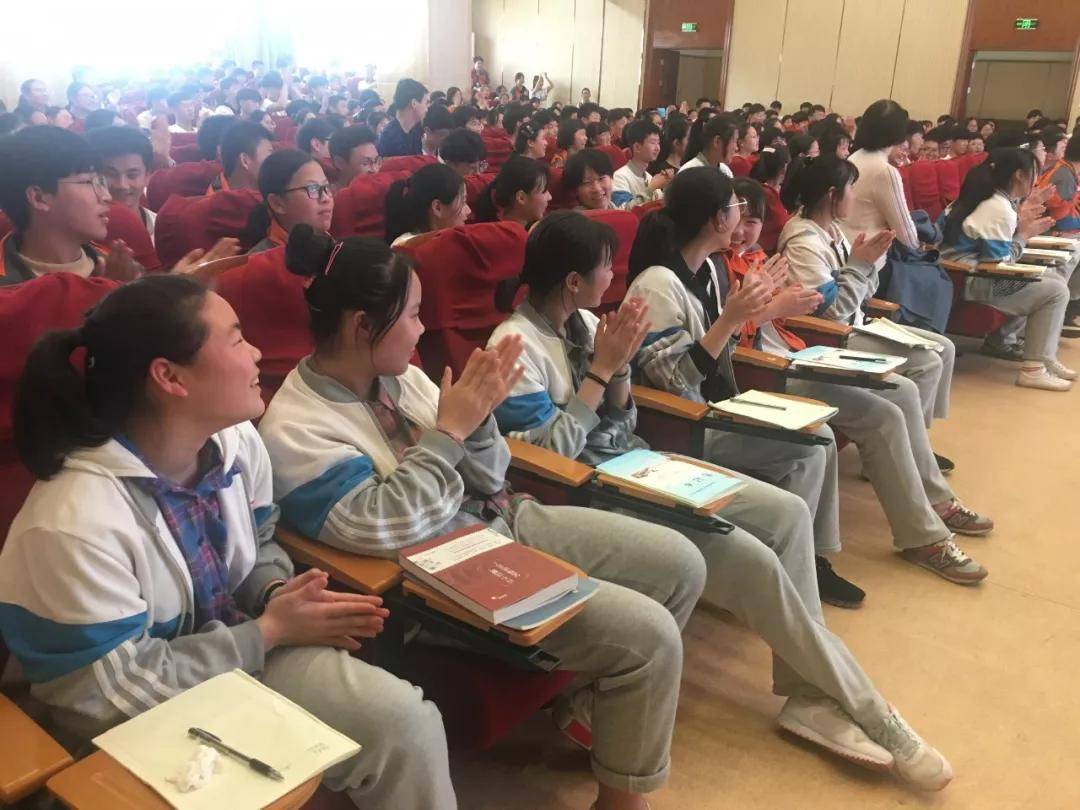 以青春之我放飞梦想—徐跃斌老师杭州市桐庐县示范初中城关中学中考