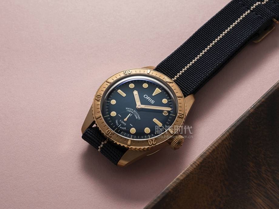豪利时第一枚自产机芯青铜腕表，比帝舵便宜2000多