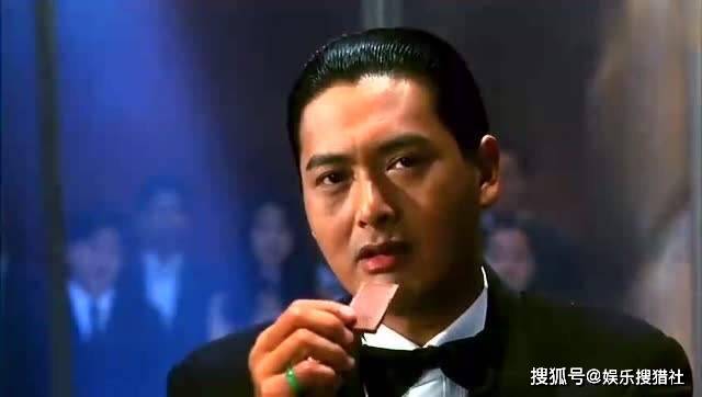 赌神》阵容强大,但拍摄时演员积极性不高,"龙五"向华强当时监工_王晶