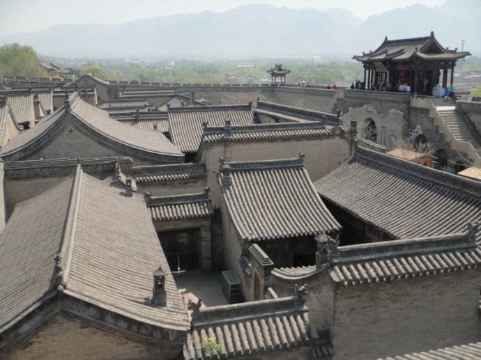 中国最大的三个宅院，故宫只能排在第三，第一也被称作“故宫”