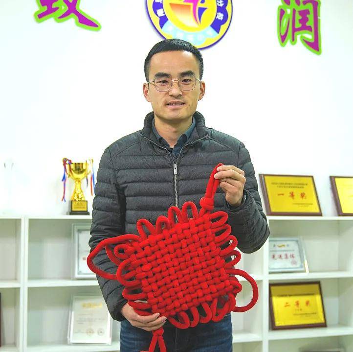 2020年教育界南师大_2020这一年丨对话校长:南京市琅琊路小学分校天润城