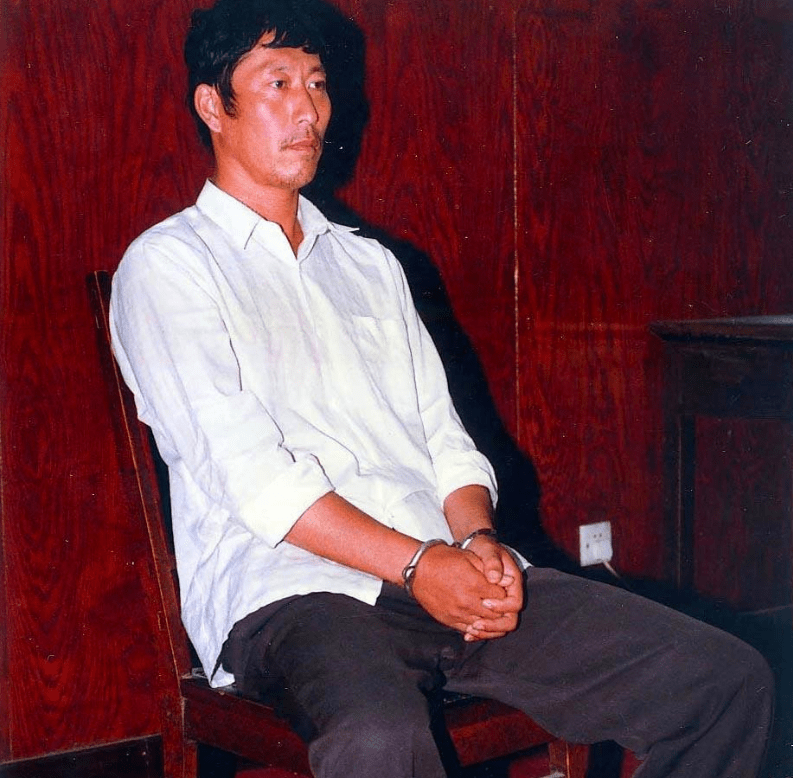 他是"一指残匪王",立志要成为下一个张作霖,结局如何?_崔宝纯