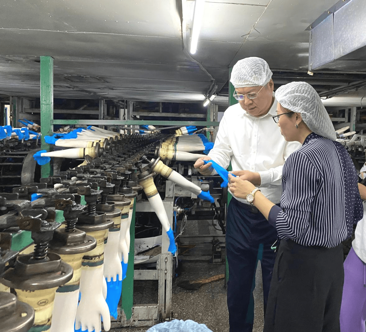 36115防疫物资产业链服务平台唐山鸿瑞手套产业园