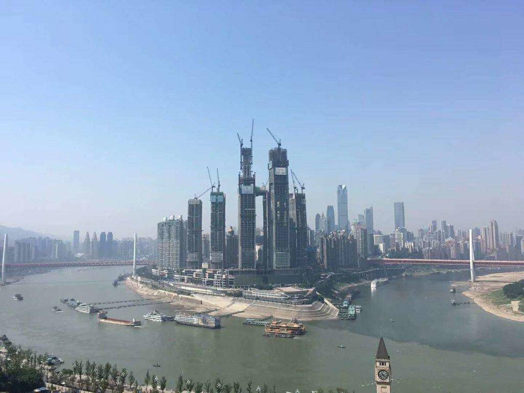 重庆最有个性的建筑，建筑面积112万平方米，形象名“朝天扬帆”