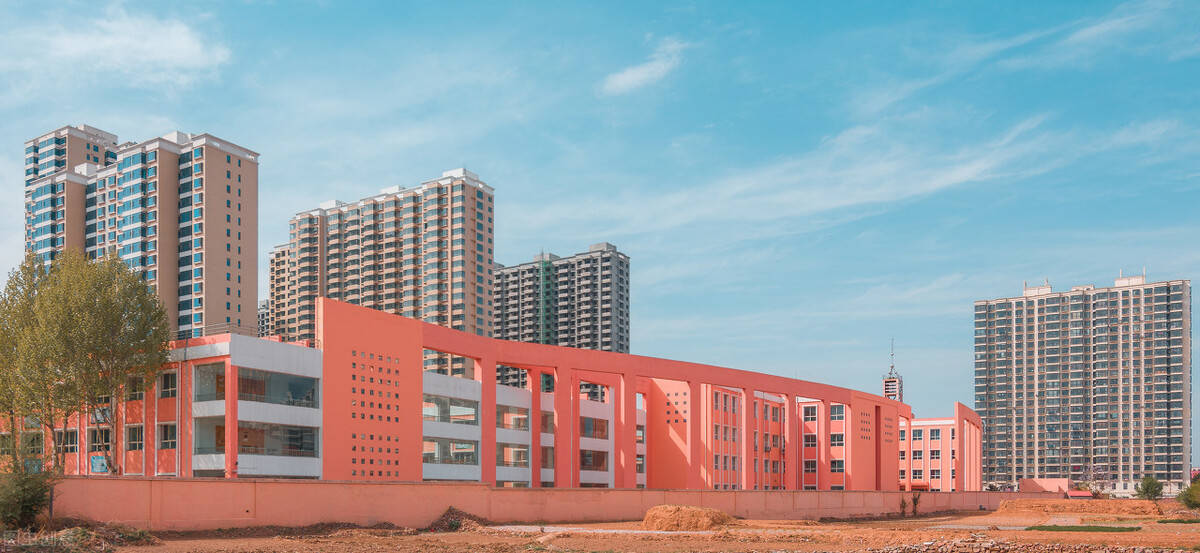 深圳人均年收入_深圳房产人均分布图