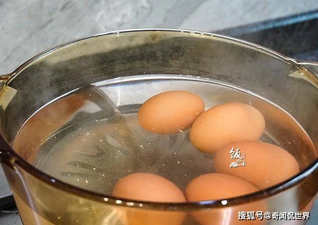 煮鸡蛋怎么做成茶叶蛋 d77d29b69f6c4dba91c7459bfa41cbde.jpeg