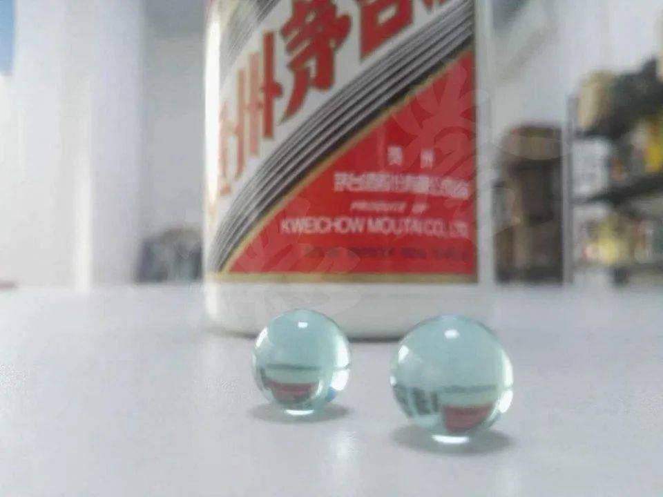 涨知识茅台酒瓶口的两颗玻璃珠有这些妙用