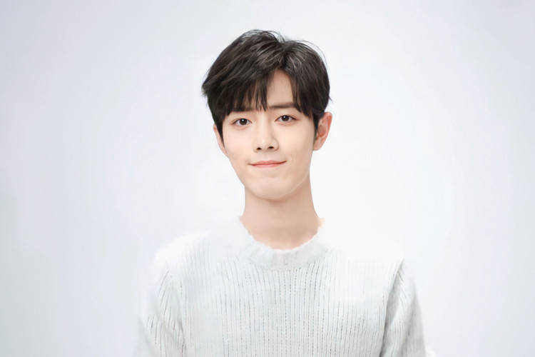 肖战肩膀留给了谁?对五官特效"中毒"太深,自画像也要"共存"