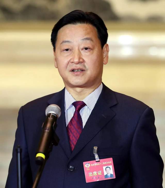 开幕日丨首场委员通道以言值体现委员担当