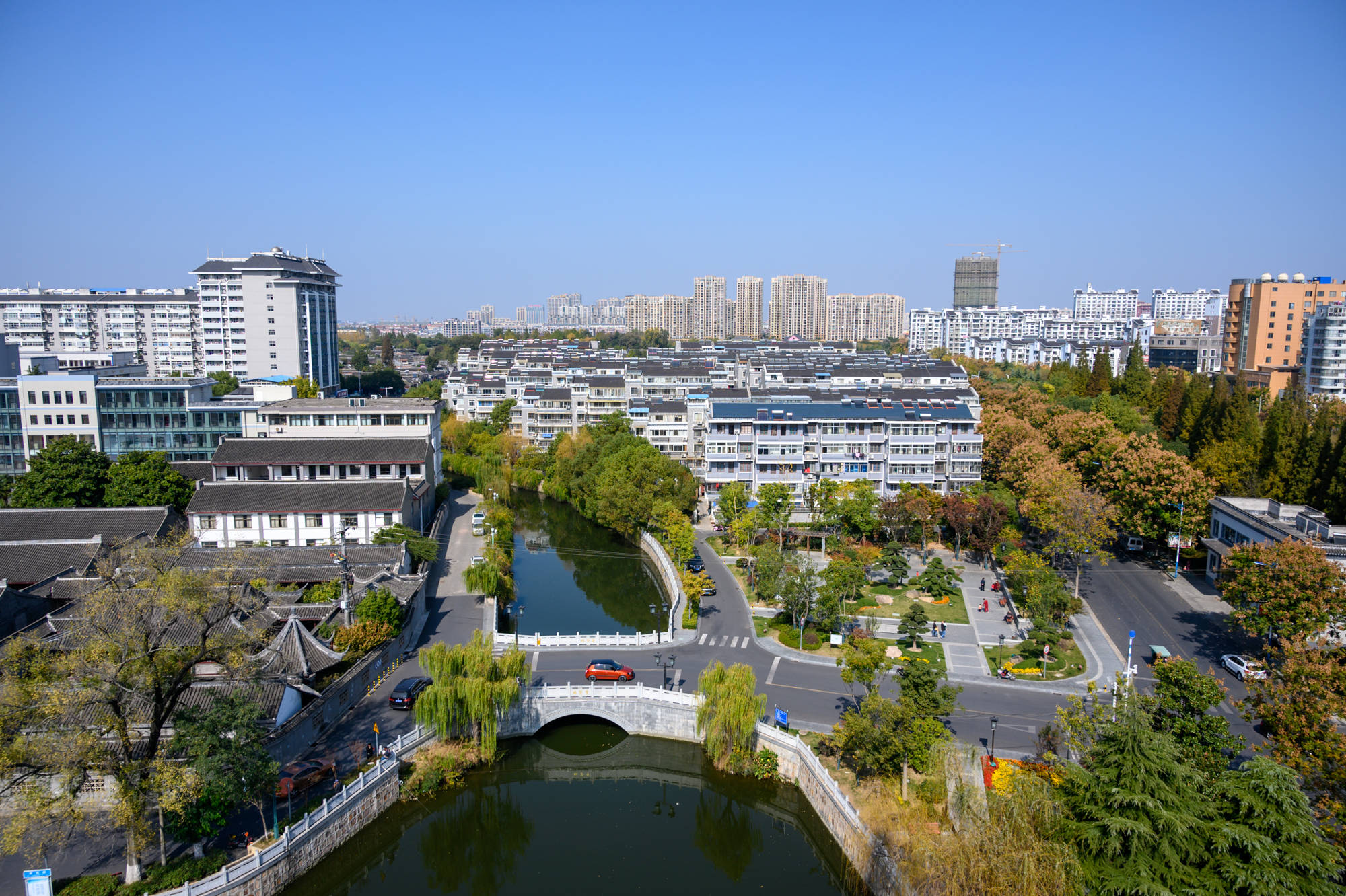 江苏有个县级市，为“世界六大长寿乡”之一，景色如画的江南小城
