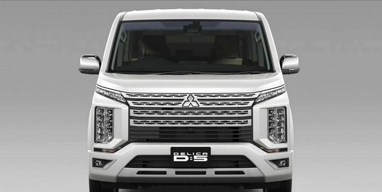 号称越野王的家用mpv新得利卡22t配8at外观很霸气