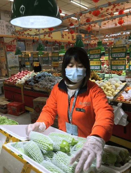 365生活超市矿区店店长张淑云