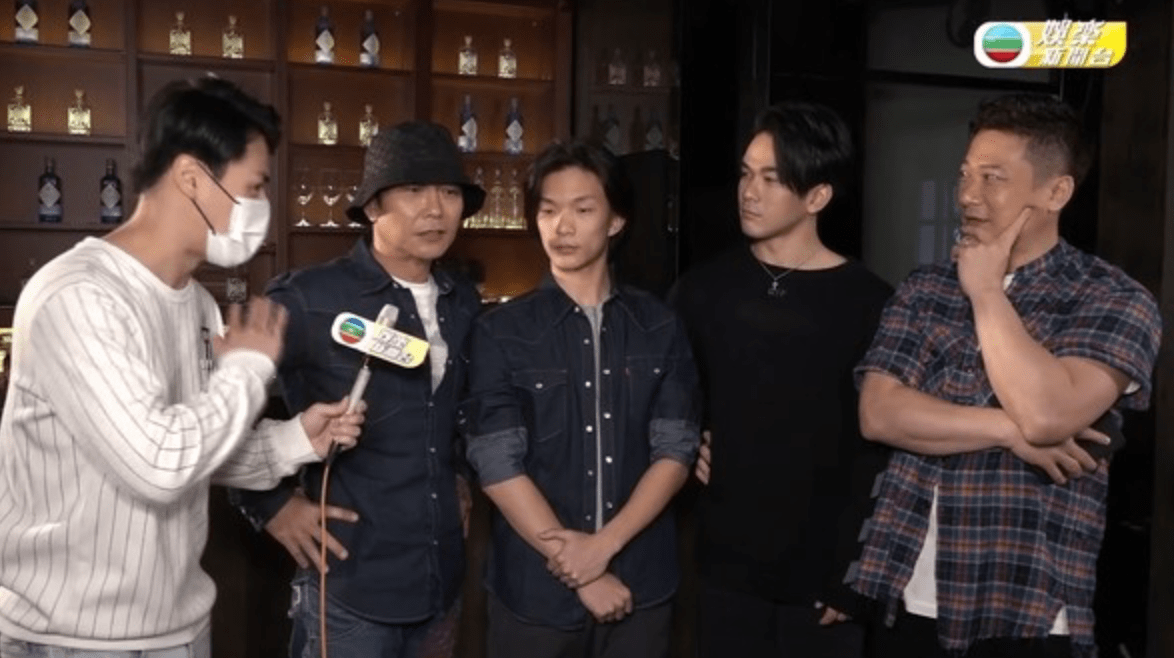 钱小豪58岁生日获两子送蛋糕庆祝,父子仨罕同框,与长子关系日渐修复