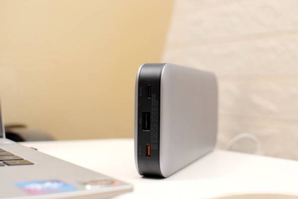 苹果可以用200w安卓快充吗 2d6621fb6a134df882b7bbd1c0840833.jpeg