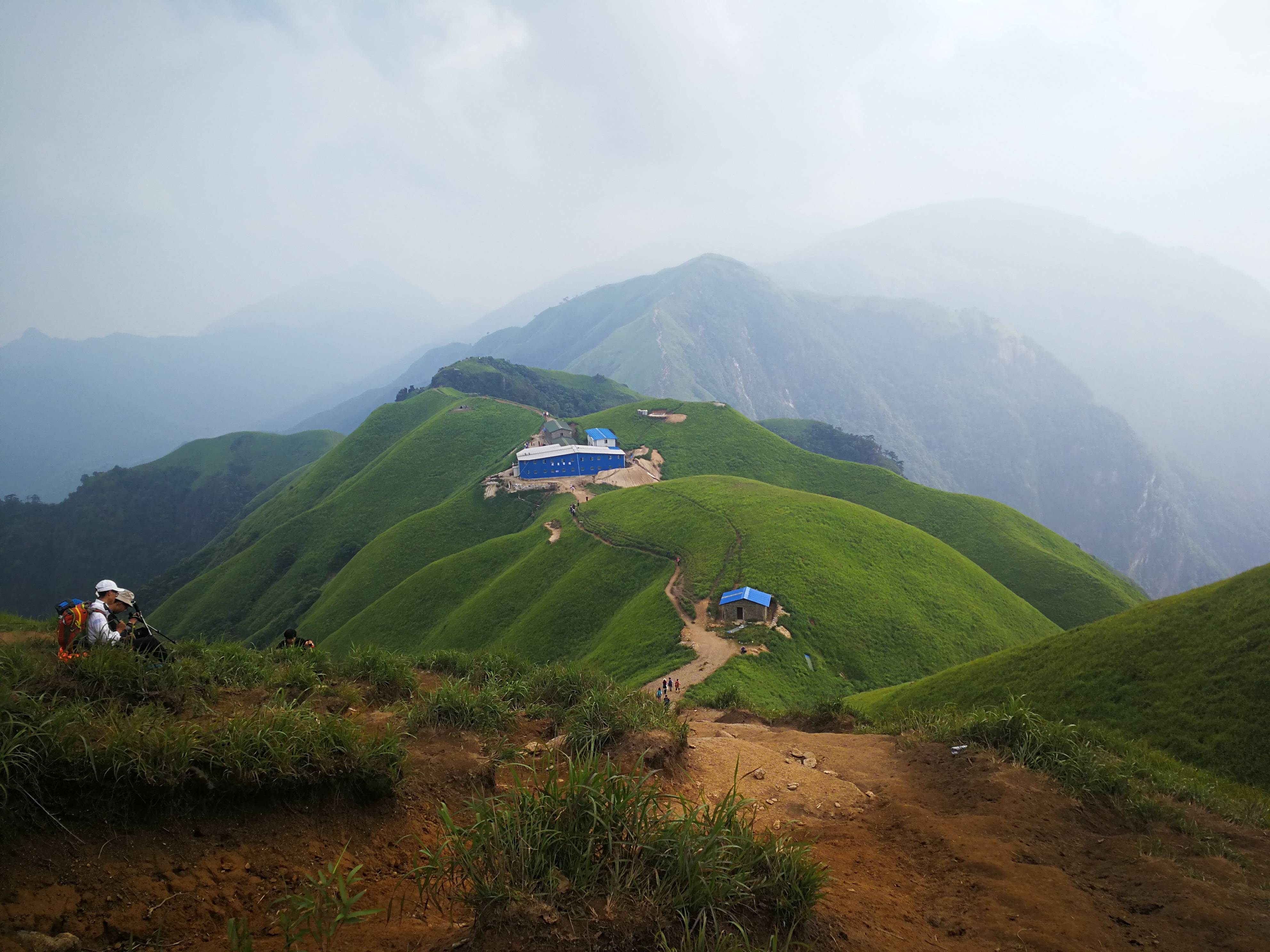 武功山徒步旅遊攻略武功山23日經典穿越路線攻略