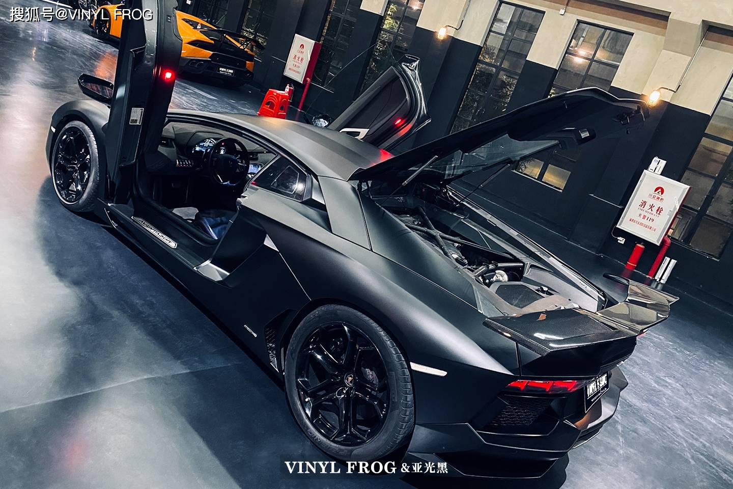 兰博基尼lp700改色vinyl frog亚光黑