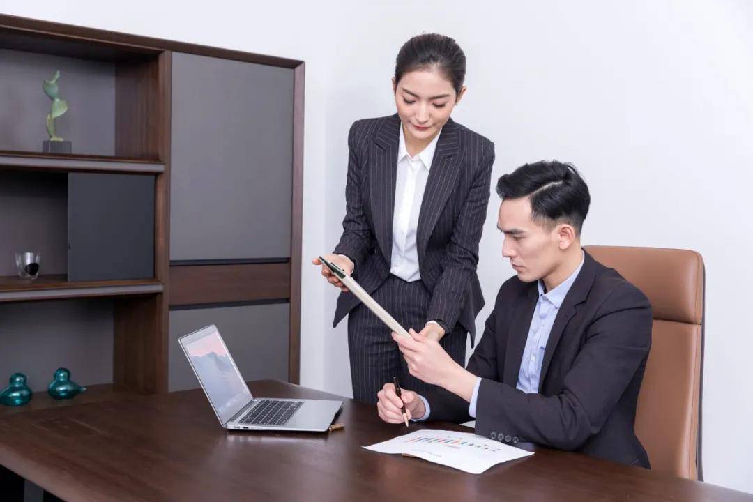 向领导汇报工作的三个要点-搜狐大视野-搜狐新闻
