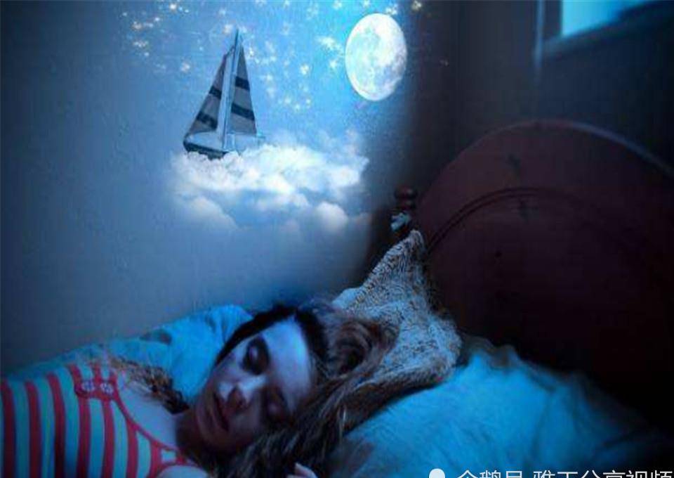 梦境中的温馨重逢，梦见死去的人给我水果吃