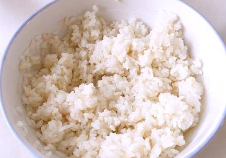 做米饭要填多少水 cf08a584e39e44d68df622af07c59730.jpeg