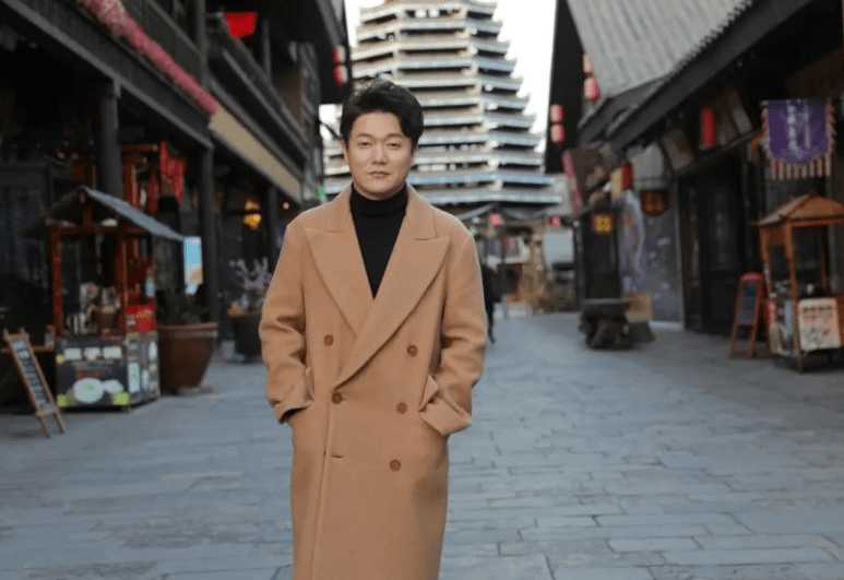 人间清醒!肖央谈及错失金马奖:幸亏没得,希望成为实力派再拿奖