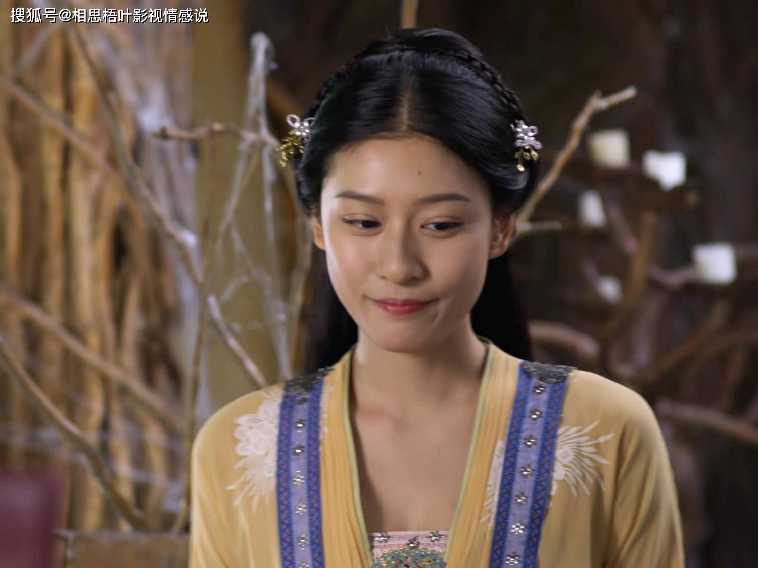 《灵域》之莲柔:本就只是人生过客,我又何必反复纠缠_萱萱