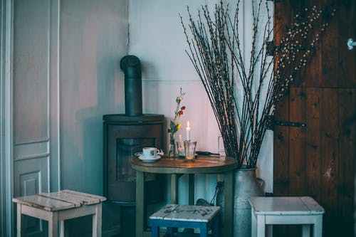 去年四季度人身险公司万人次投诉量 弘康人寿居