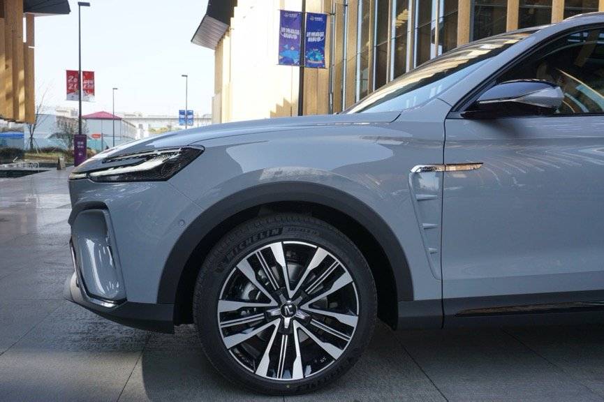 售2198万起全球首款量产5g车r汽车marvelr正式上市