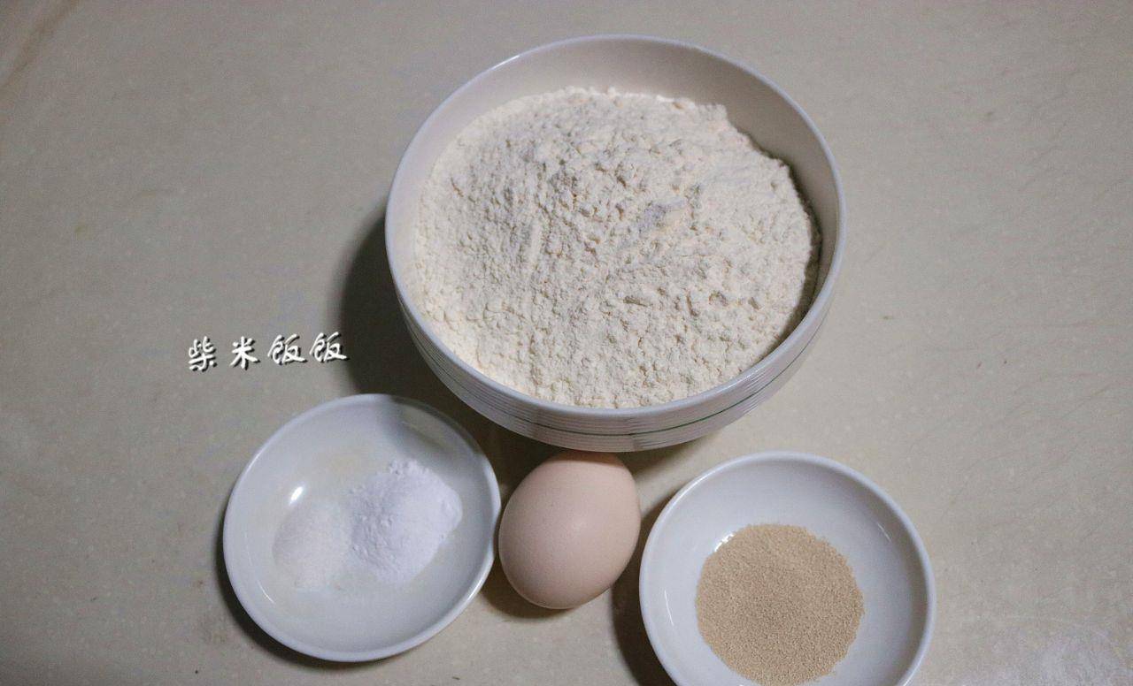 面粉是什么样子图片 8a63ecbf532b409bb5b22afbc48a823b.jpeg