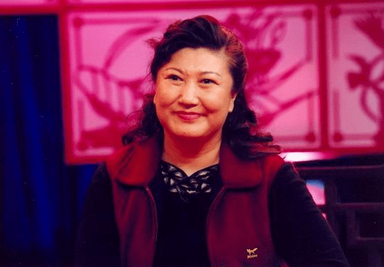 高秀敏赵本山隐晦恩怨与何庆魁同居没名分女儿李萱生活幸福