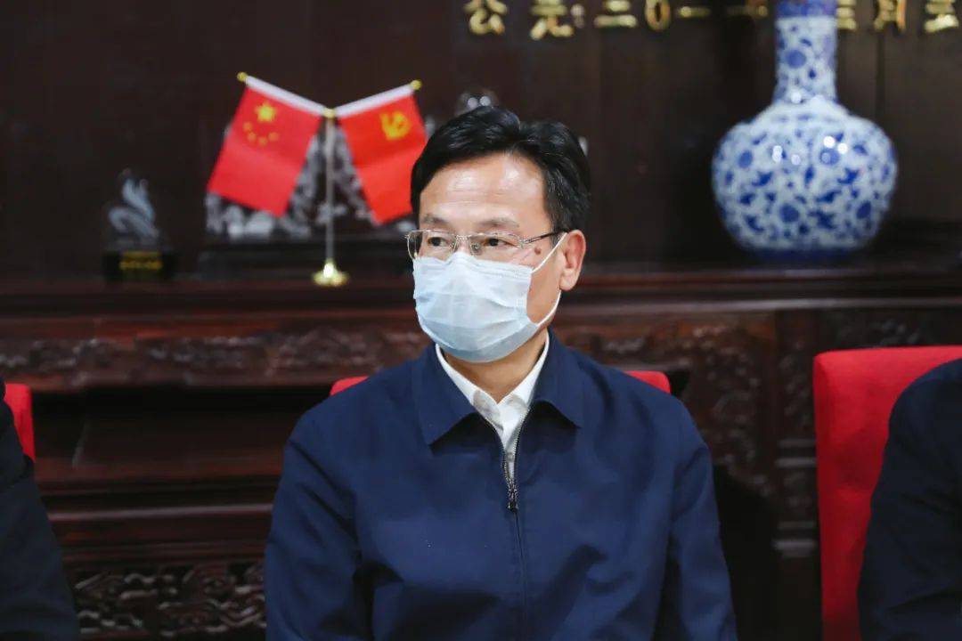 市委常委统战部长姚林荣走访调研苏州安徽商会送关怀促发展