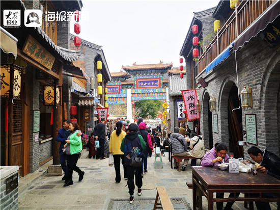 我在柿岩过大年|老颜神——不容错过的人间烟火_美食街