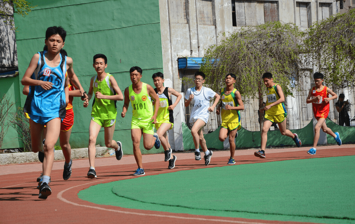 體測時多數人推薦的省力跑步法,助你快速跑到終點,初中生可參考