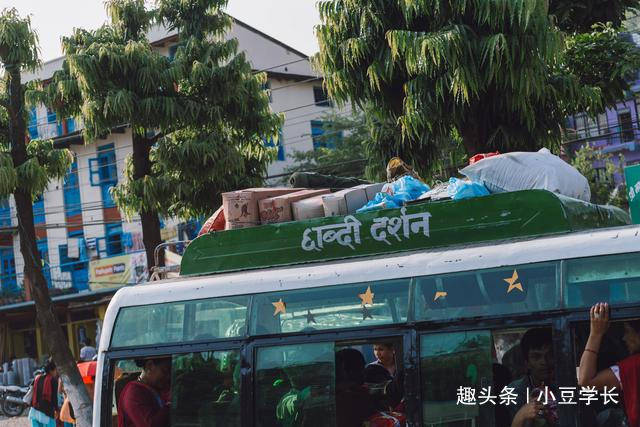 尼泊尔的首都，平均温度在20°左右，低物价的旅行城市