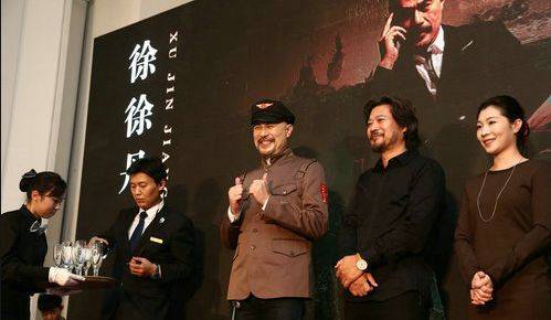 只能由那些长相"凶狠"的演员来演,比如说"光头三兄弟"张春仲,计春华