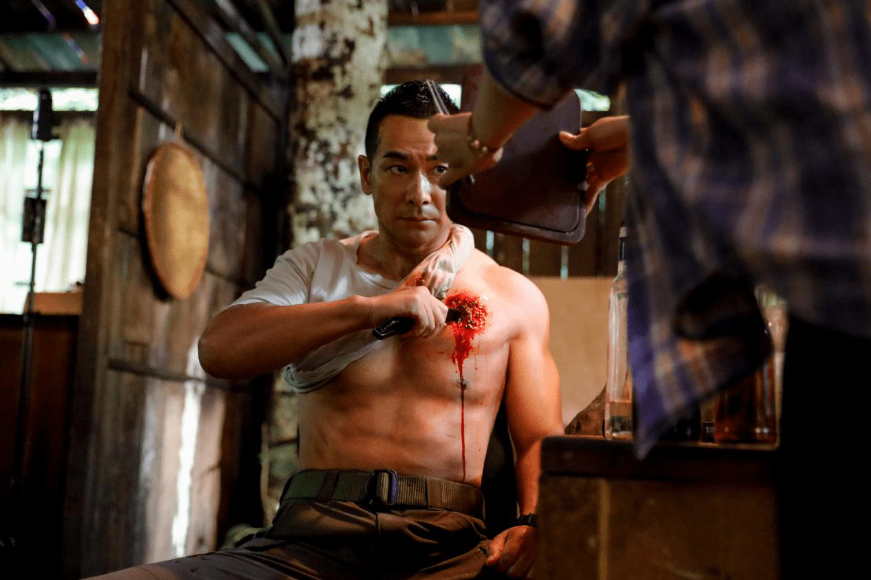 赵文卓《反击》上映,近身肉搏看得人热血沸腾,归来仍是少年