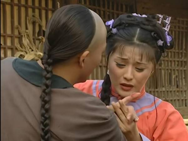 还珠格格才发现柳青这个老实人其实偷偷喜欢了3个人