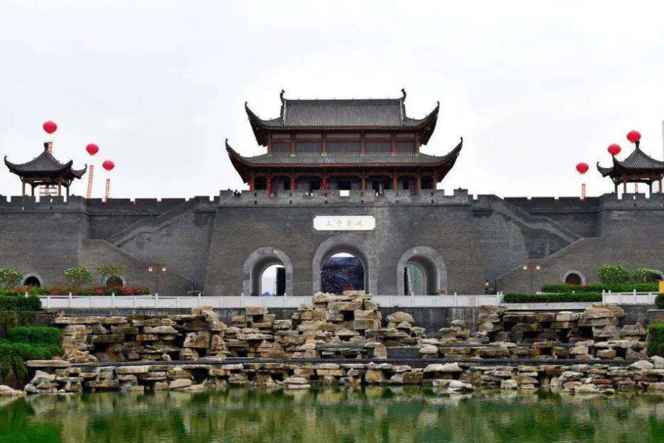 广西耗资18亿的古城，门票免费不输黄姚，被称崇左版“丽江”