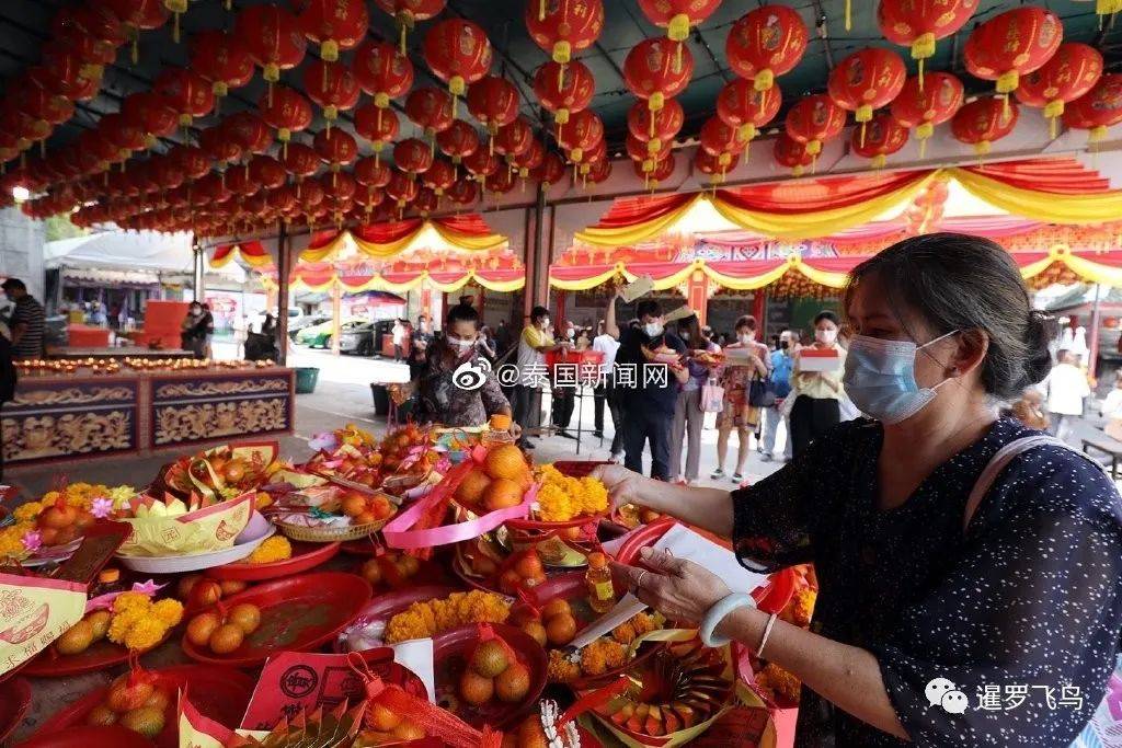 曼谷百年龙莲寺，源自广东潮州，泰国华人春节民俗代代传