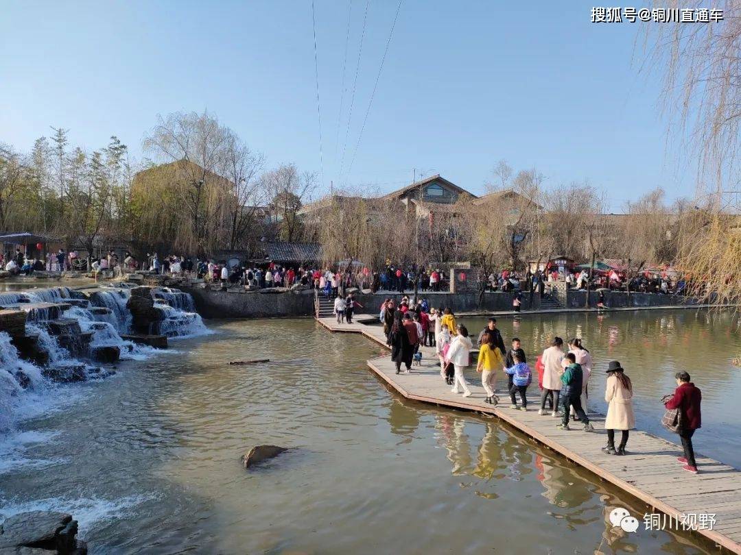 陕西周至水街：春节期间，用手机记录那里的人文景观