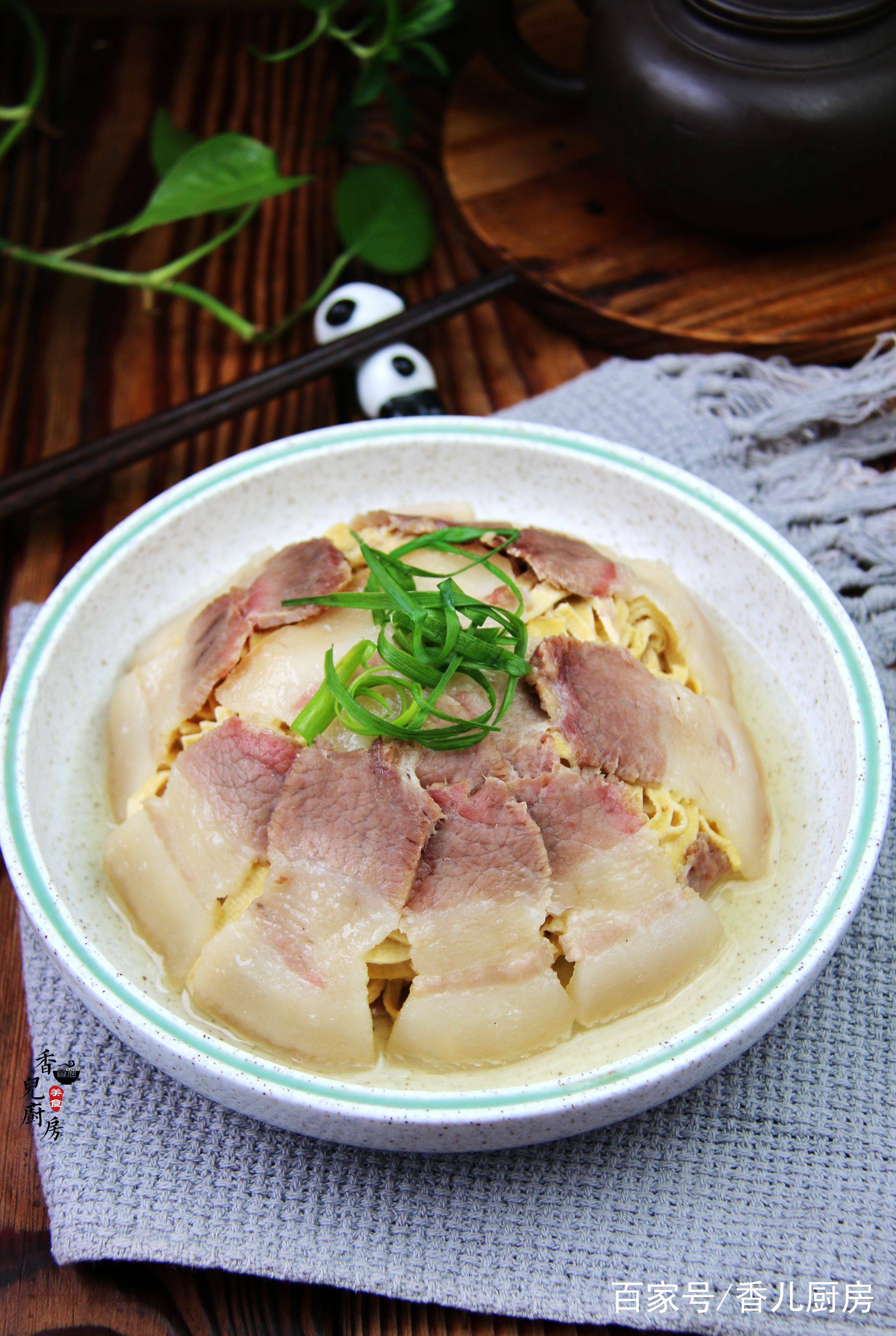 蒸咸肉要放什么 3b88db276c044ec4b397ce4128936da8.jpeg