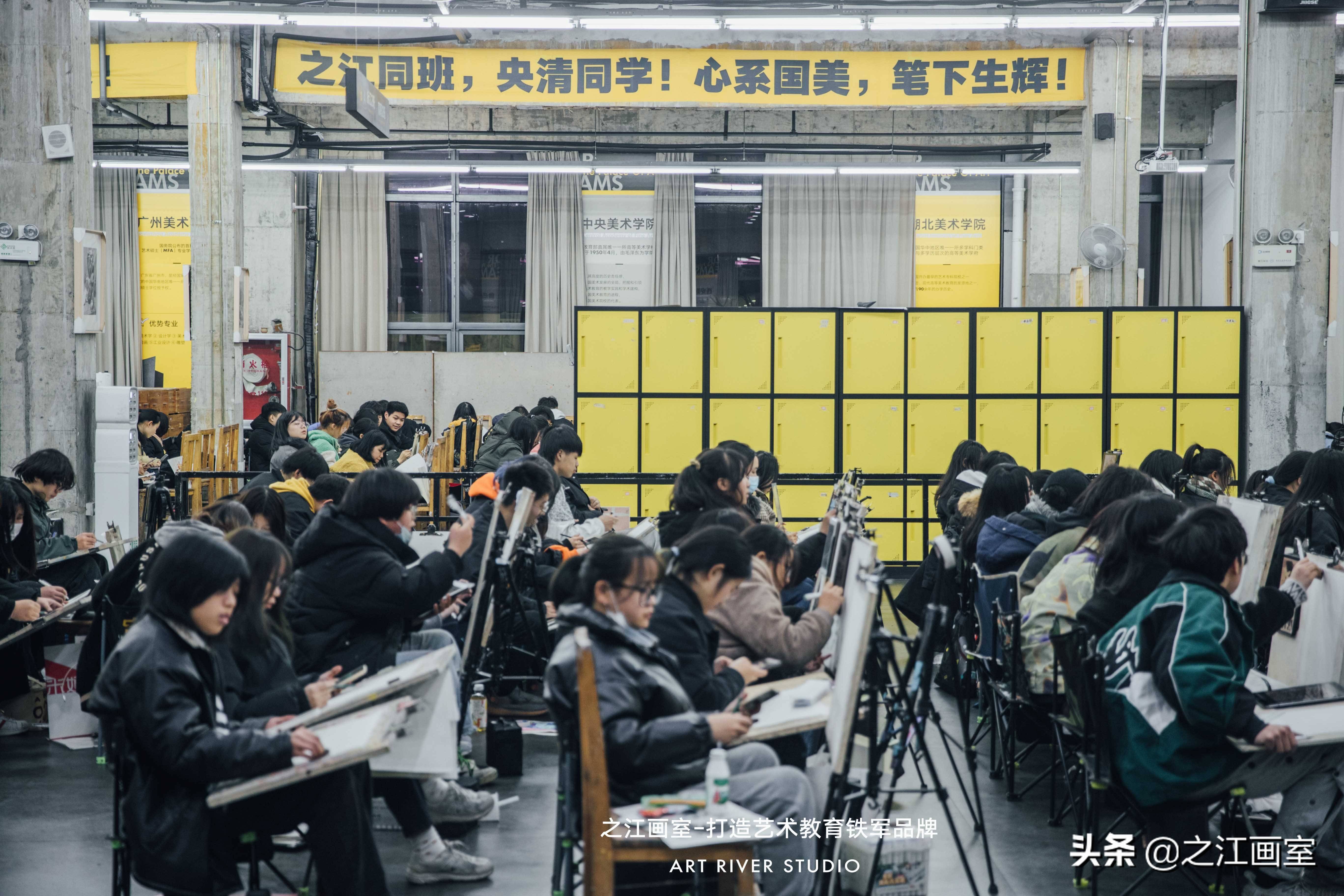 上海画室排名_上海703画室速写图片