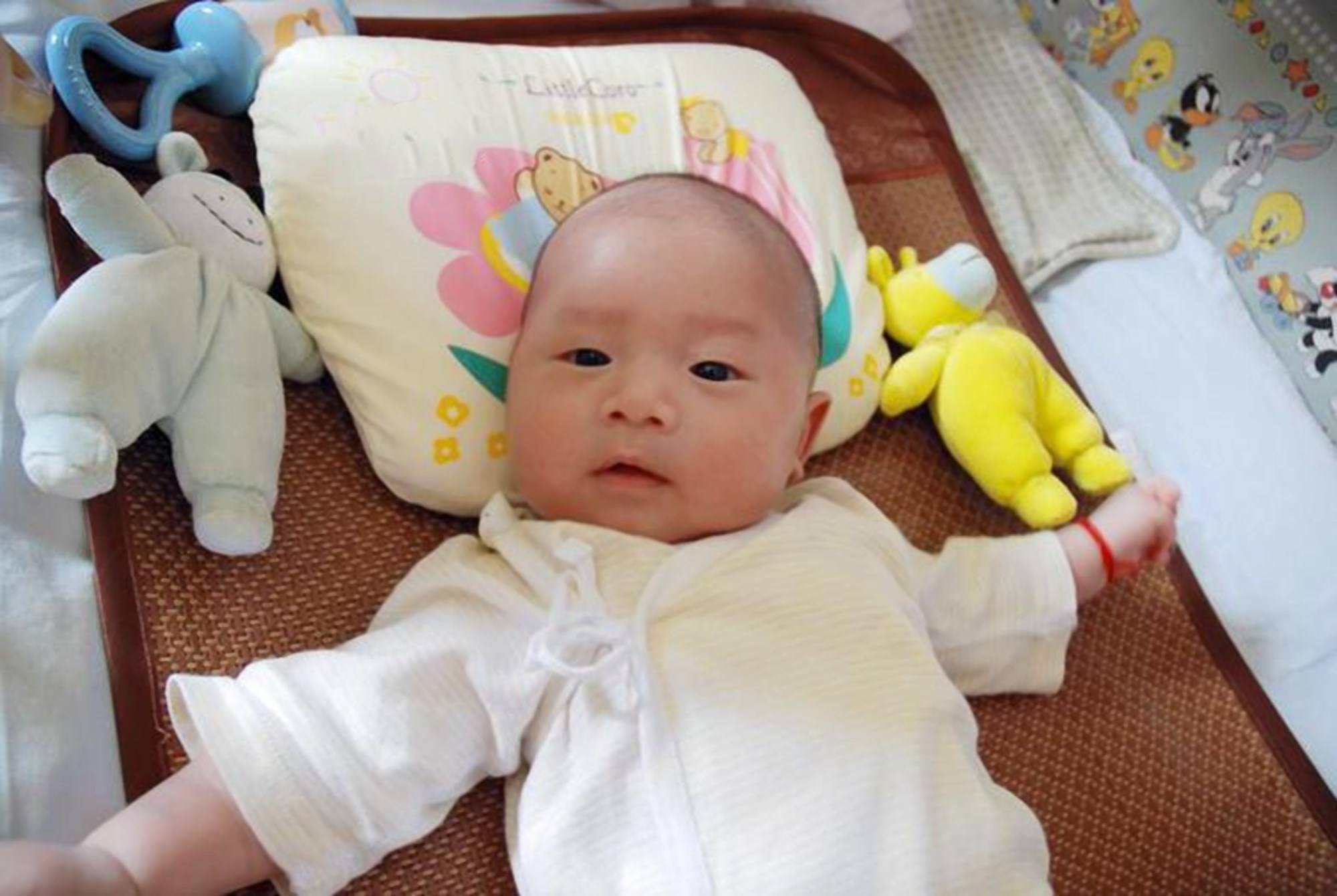 宝宝几个月可以自己抓握玩具 7a3c502901b447bea0a821484f217054.jpeg