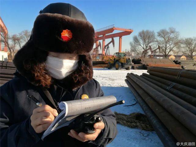 大庆石油人春节期间坚守岗位各有各的牛