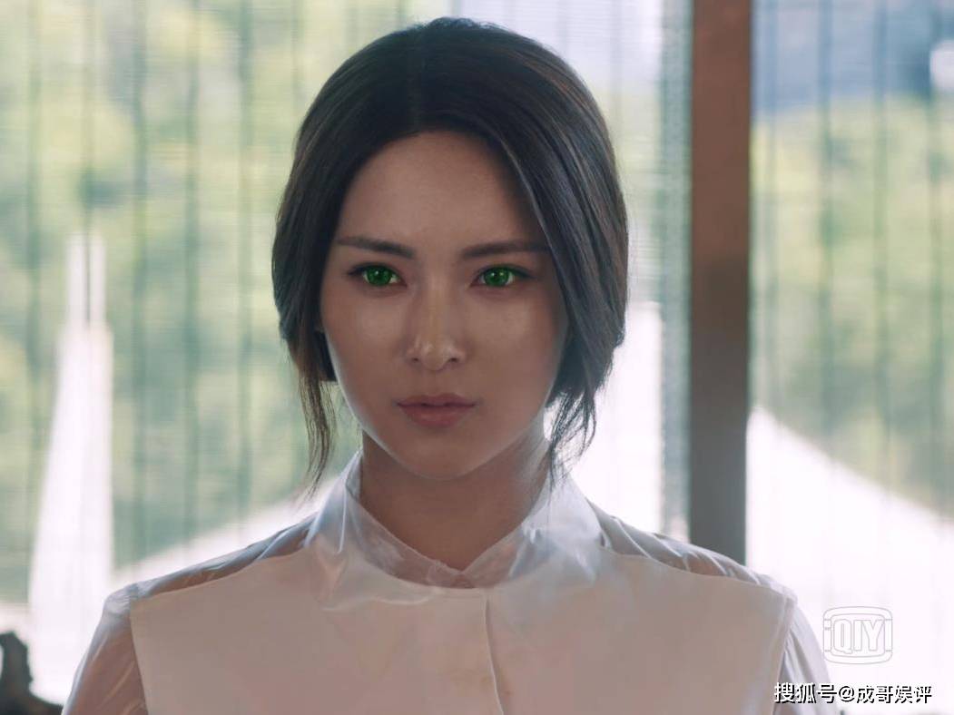 原创安怡是奇点的开启李遥则是人类的永生李遥身处危险而不自知