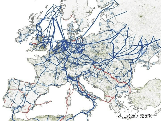 中国gdp一半是房产_中国gdp增长图(2)