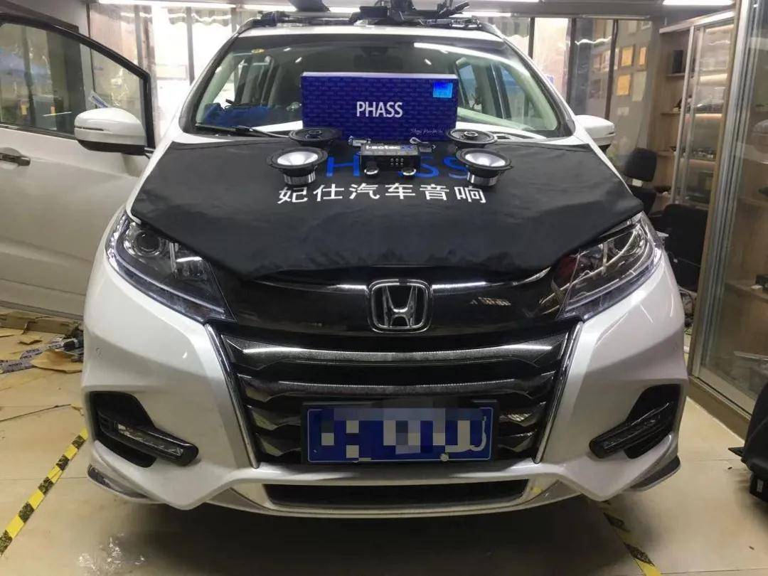 南京汽车音响改装,奥德赛,全车PHASS隔音加PI65A穿衣