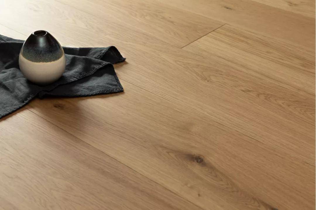 瑞典bjelin贝杰林治愈木地板kb6201自然橡木开箱测评