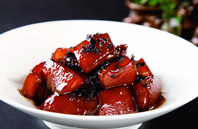 做红烧肉炒糖色做法 d02a60fcdd8543c1883507c4c00f8292.jpeg